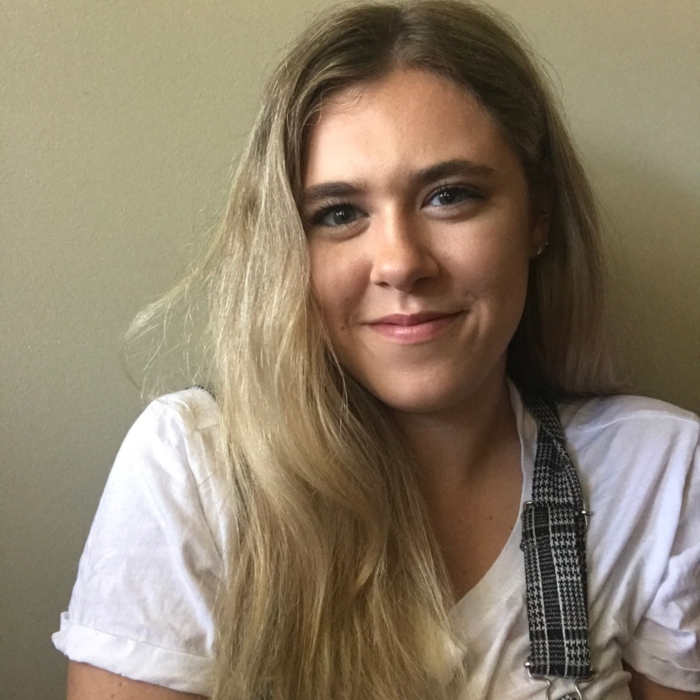 Meet your Posher, Ashley m